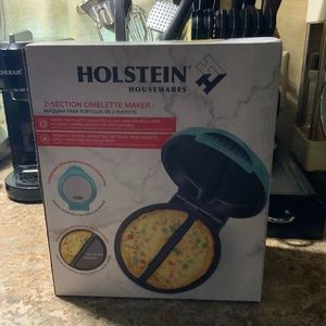 Never used Holstein omelette maker